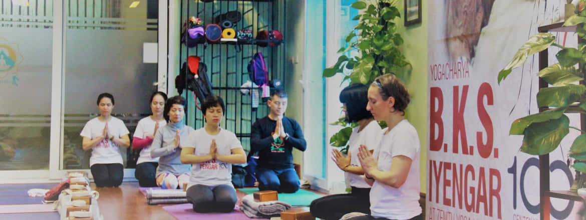 Khóa đào tạo giáo viên Yoga cuối tuần tháng 9/2020